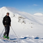 Martin med Sönner-Tväråklump i bakgrunden.