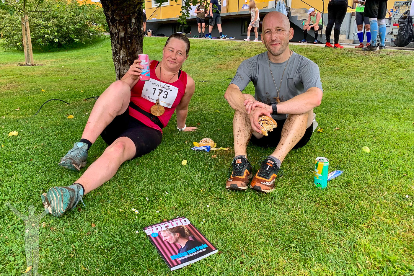 Maria och Dryden efter Bjäre Trailrun