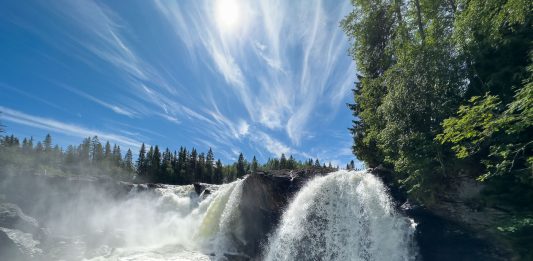 Besöka Ristafallet - Ronja Rövardotter och Glupafallet