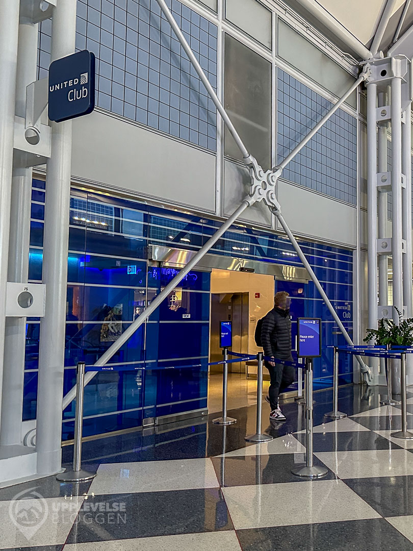 Entrén till United Club på Chicago O'Hare Terminal 1 gate B6