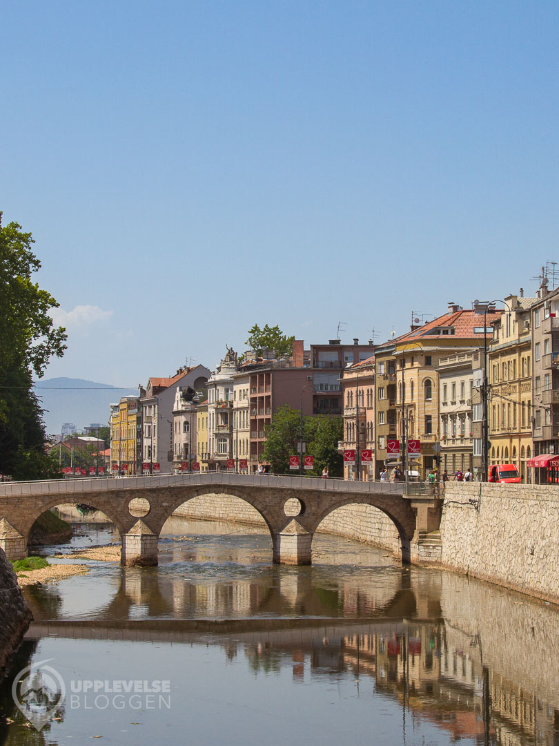 Latinska bron och platsen för skotten i Sarajevo