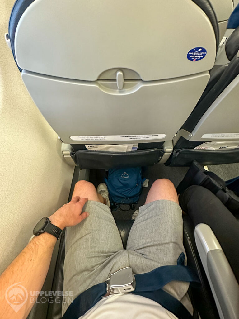 Sätet på E195 hos LOT Polish Airlines