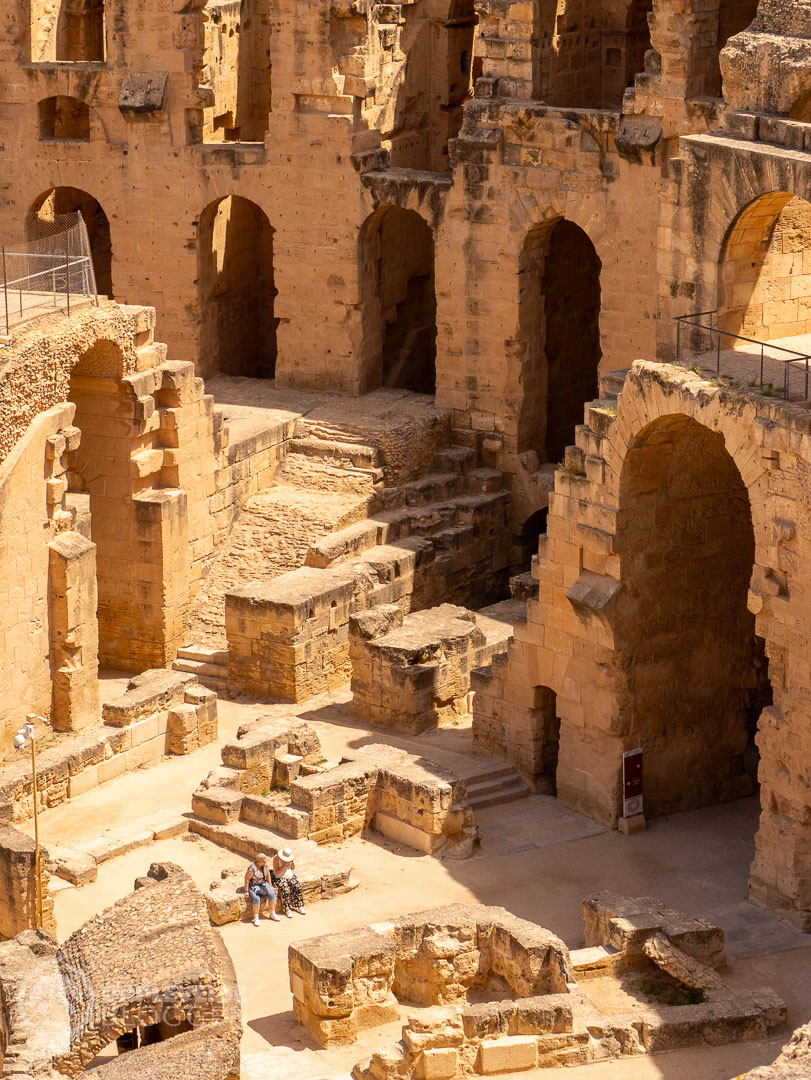 Ruinerna av amfiteatern i El Jem, Tunisien