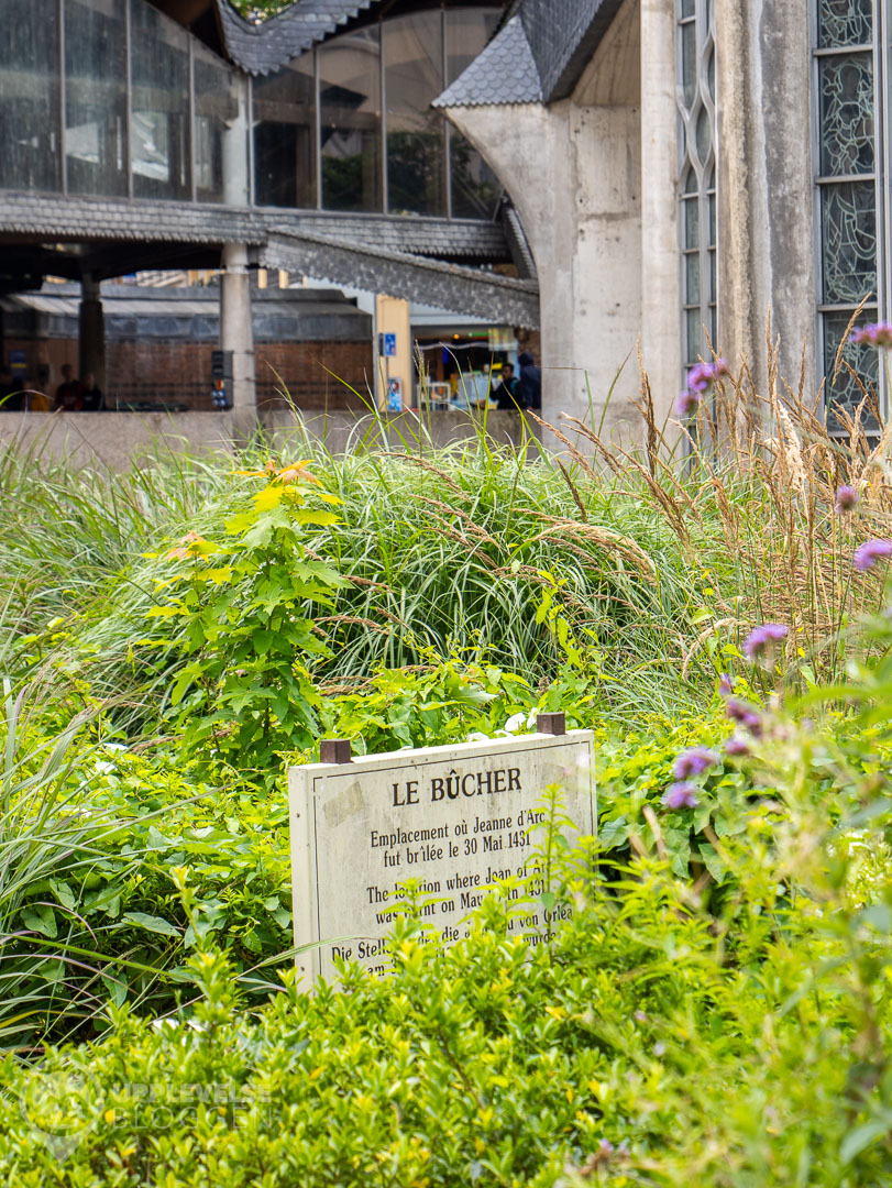 Minnesplats över avrättningen av Jeanne-d’Arc