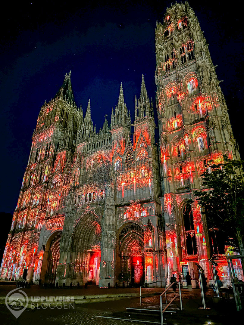 Ljusshow på katedralen i Rouen