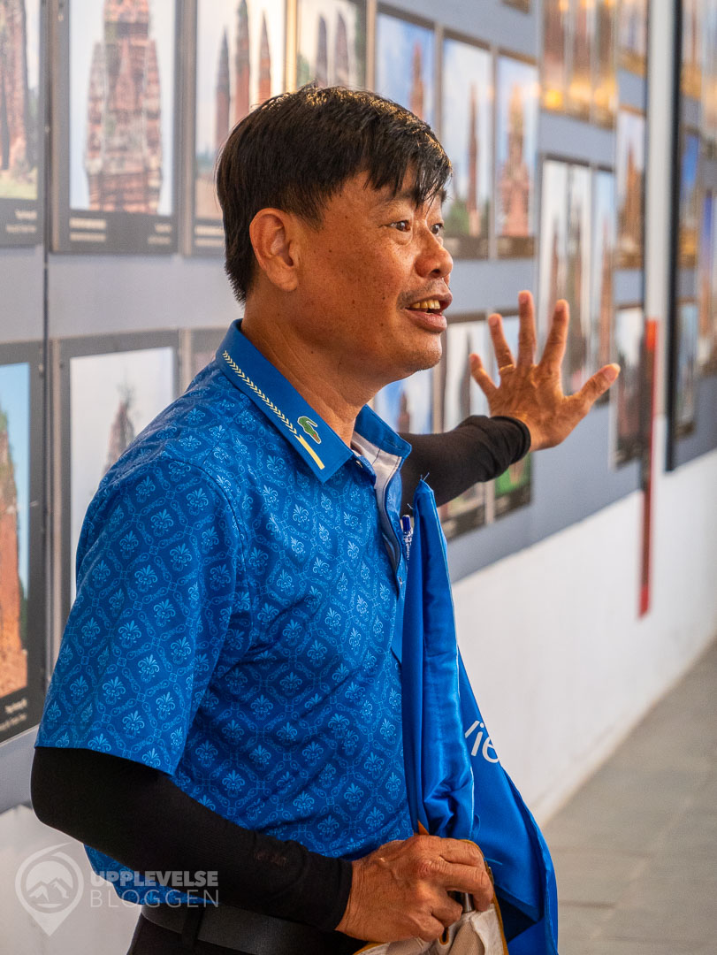 Guide som pratar Champariket i Vietnam