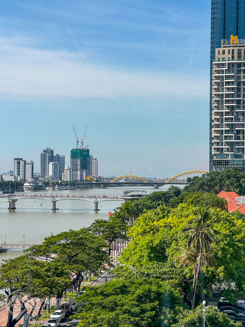 Utsikten från frukostbordet