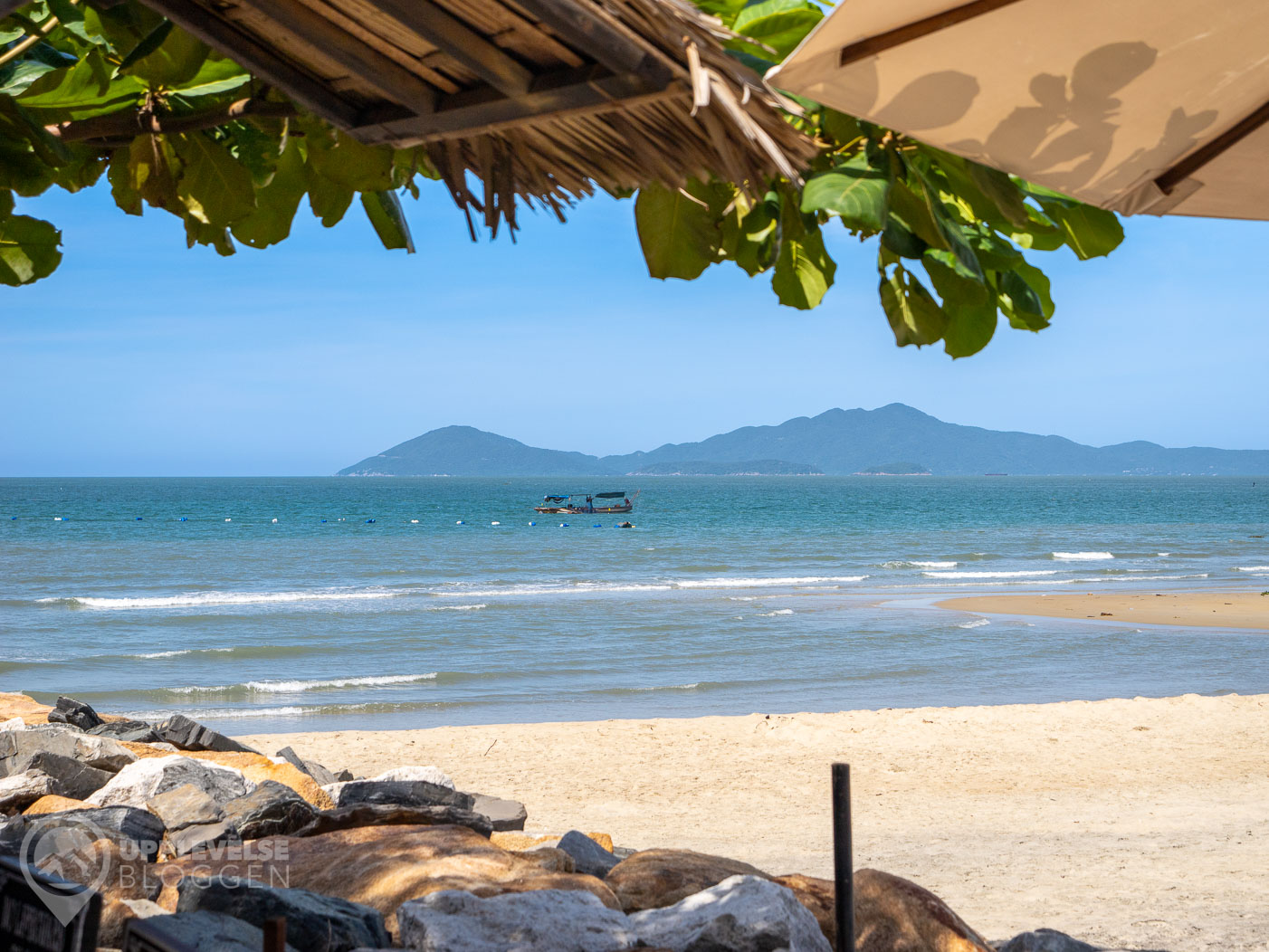 Privat strand på Victoria Hoi An Beach Resort & Spa