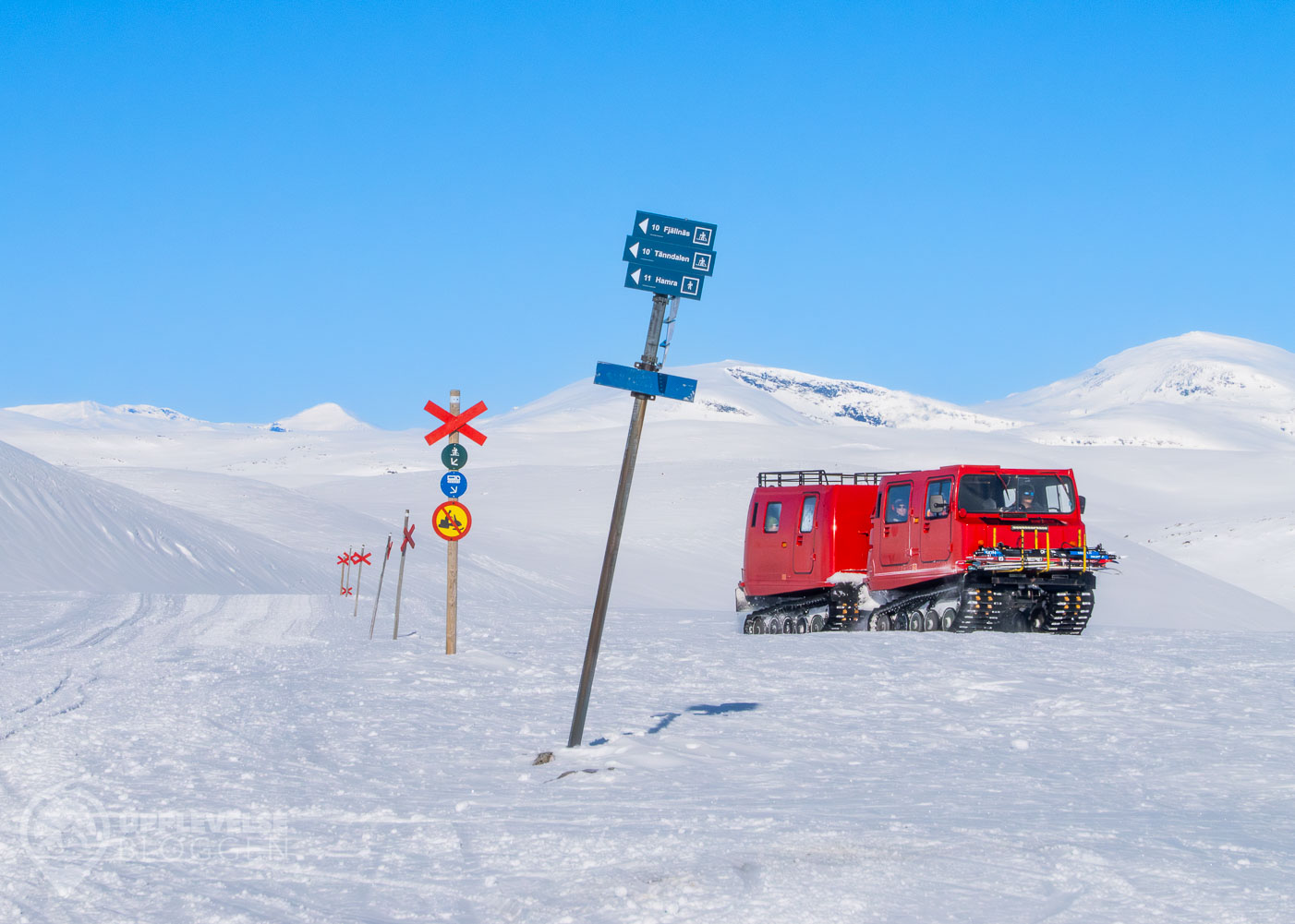 Vessla upp till Kariknallen våffelstuga i Bruksvallarna
