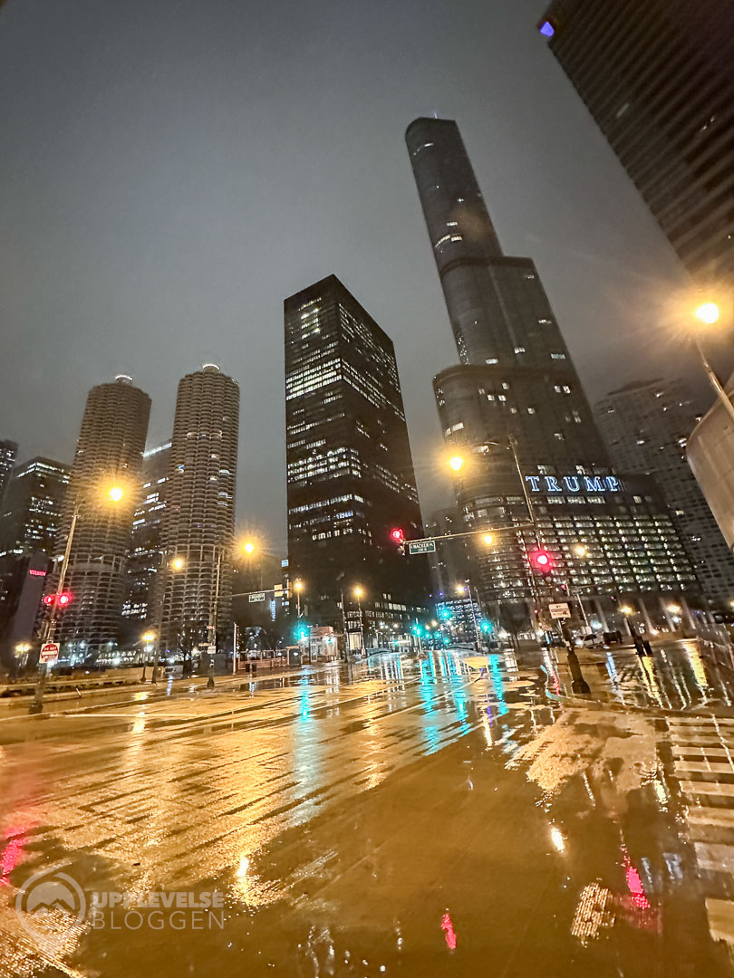 En regnig morgon i Chicago