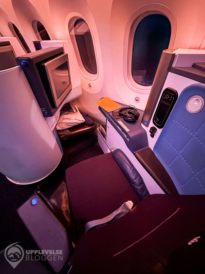 Safran Cirrus NG i KLM Business Class på Boeing 787-9