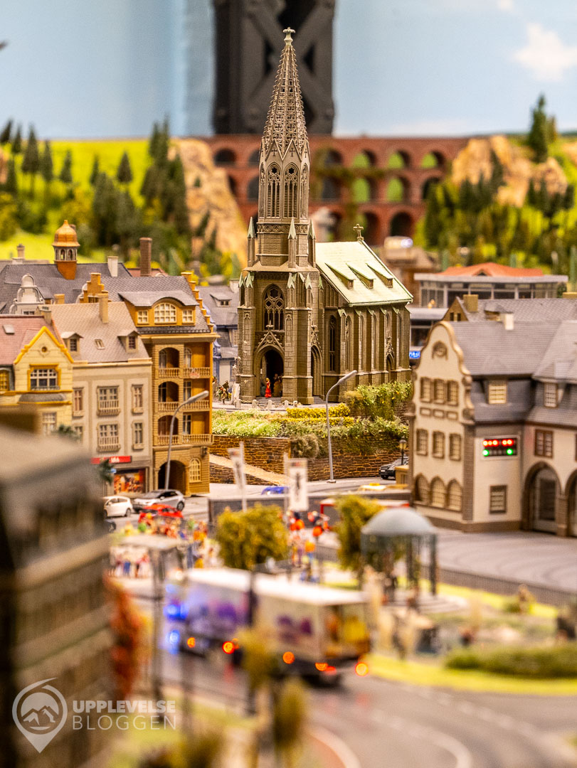 Knuffingens kyrka
