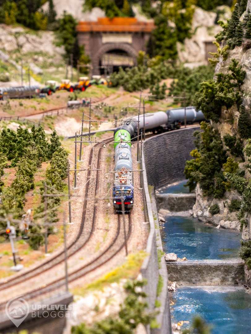 Klassiskt modelltåg i Miniatur Wunderland